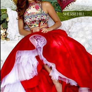 Sherri Hill Prom Dress